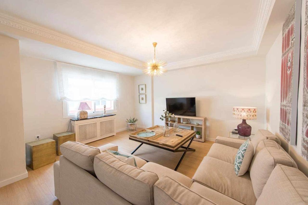 Luxe Castelar 19 Apartment Севиля Екстериор снимка
