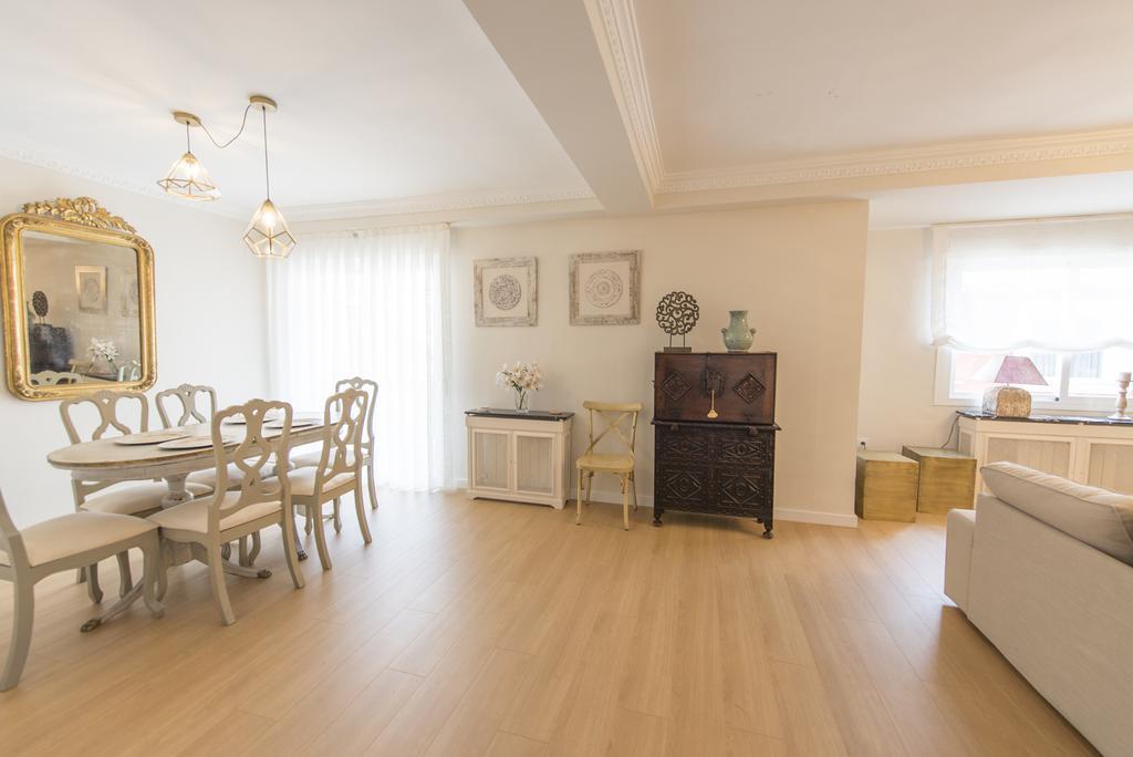 Luxe Castelar 19 Apartment Севиля Екстериор снимка